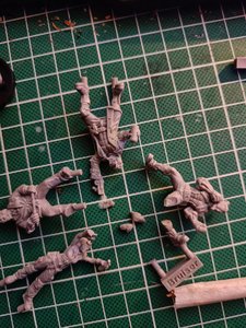 Red Combat Zone Miniatures: Piranhas - Image 4